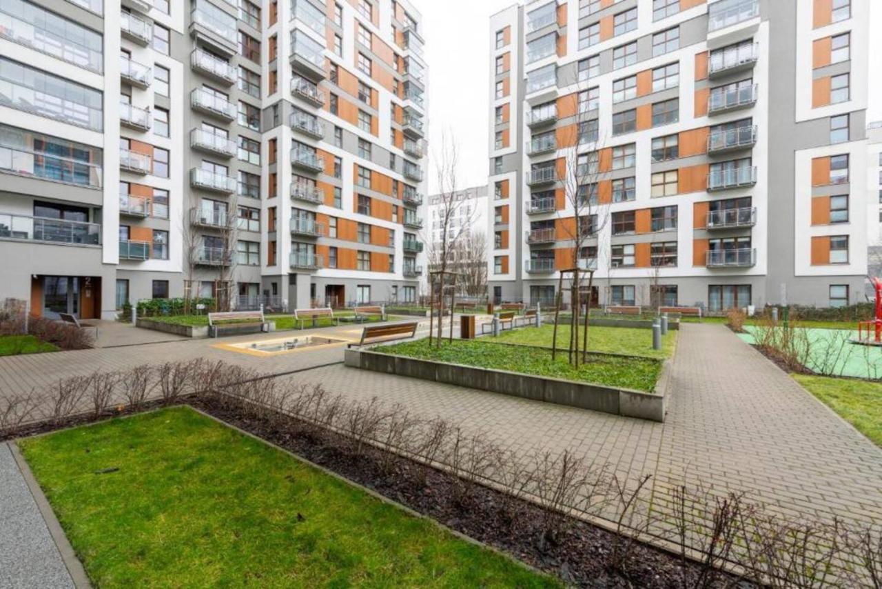 Woronicza 33B Prywatne Mieszkanie Z Oddzielna Sypialnia I Balkonem Bezplatne Miejsce Parkingowe Samodzielne Zameldowanie! Warschau Exterior foto